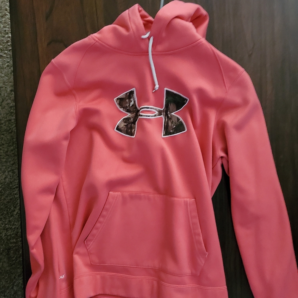 Womens Large Under Armour Hoodie